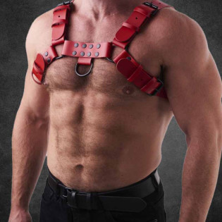 Alpha Fist - Powerful leather harness in red|SAXOS.NET LEATHER|TV|Harnais BDSM